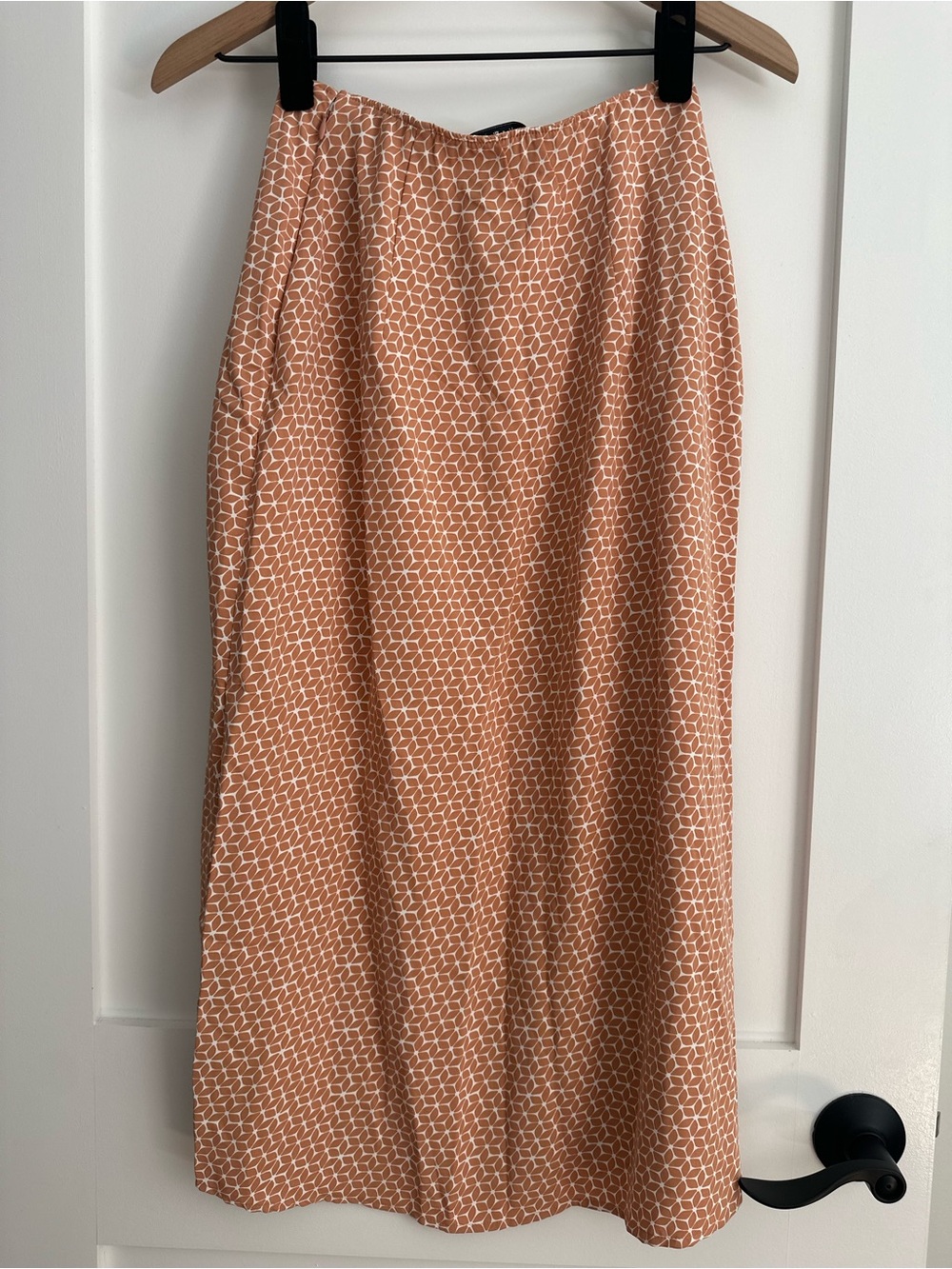 A&F Printed Rust-Orange Midi Skirt with Side Slit - Picture 2 of 5